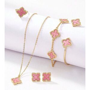 5 Piece Clover Jewelry Set